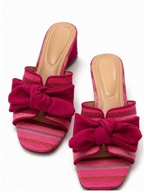 Adrienne Vittadini Fuchsia Bow Slide Wedges